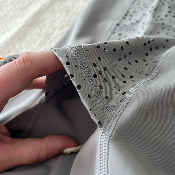 Aerie Chill Play Move 7/8 leggings Gray Size Medium - Picture 4 of 8